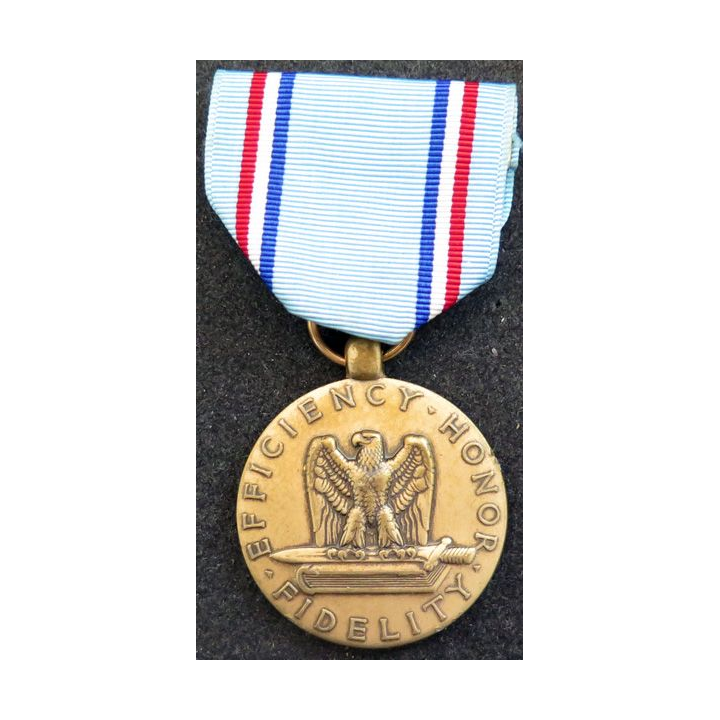 USA : US Air Force Good Conduct medal dans sa boite avec rappel