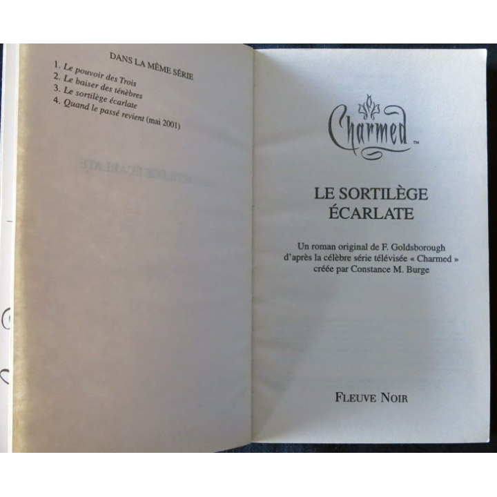 Charmed -La sorcière écarlate de F. Goldsborought aux Editions Fleuve Noir