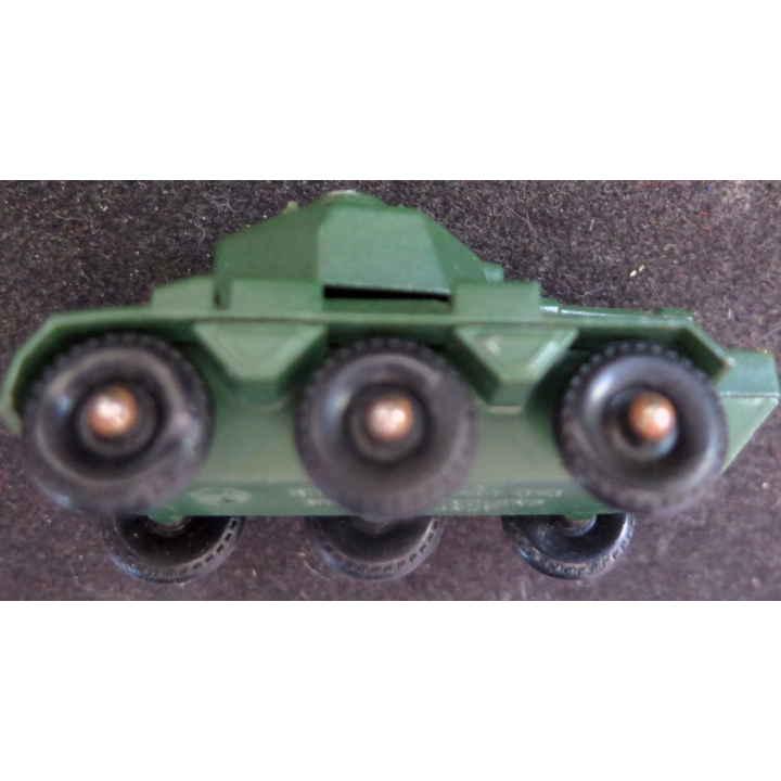 véhicule militaire Matchbox Lesney Saladin armoured car 6x6 n° 67