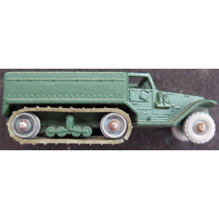 véhicule militaire Matchbox Lesney M3 personnel carrier n° 49