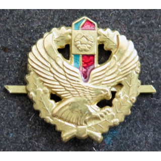 BIELORUSSIE : insigne en réduction parachutiste biélorusse 2 cm de large