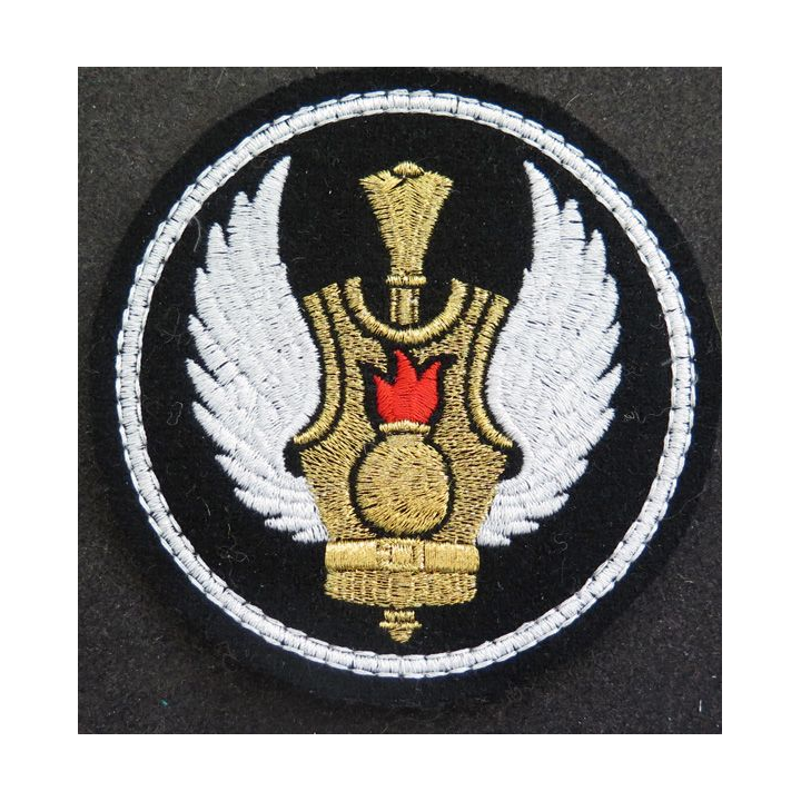 RUSSIE : insigne tissu des forces blindées (parachutristes ?)