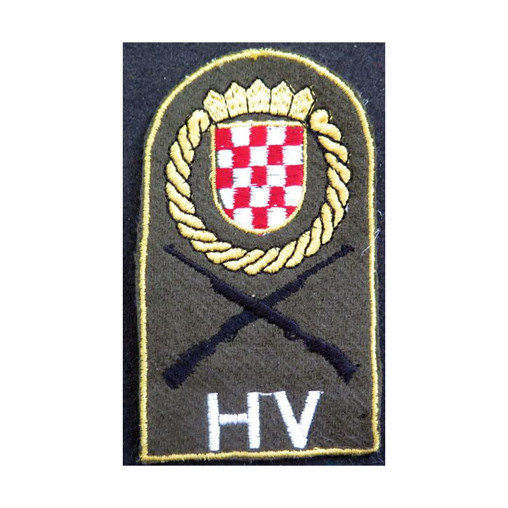insigne tissu des forces armées croates  6,5 x 11 cm