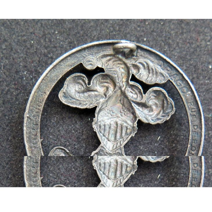 Insigne de béret de l'arme blindée cavalerie Fabrication Drago Romainville