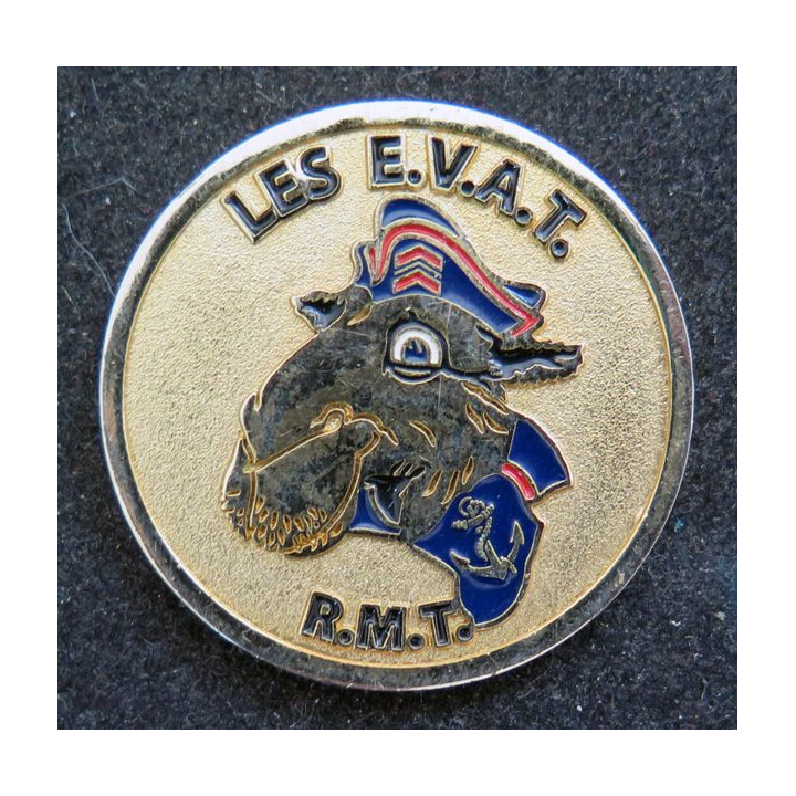RMT : pièce métallique (coin) des EVAT du ré"giment de marche du Tchad n° 163