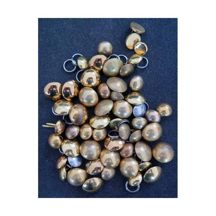 Lot de boutons en laiton pour uniformes de soldat