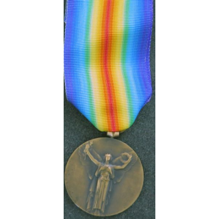 FRANCE :  médaille interalliée de La Victoire 1914-1918 en bronze ruban neuf