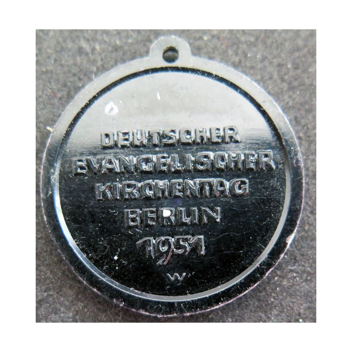 ALLEMAGNE : insigne du Congrès de l'Église protestante allemande Berlin 1951