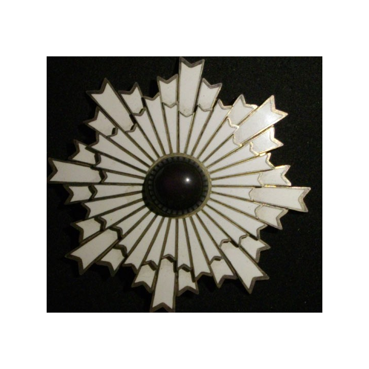 JAPON : PLAQUE DE L'ORDRE DU SOLEIL LEVANT N°01