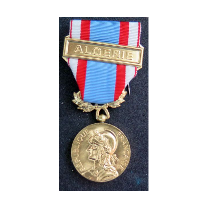 FRANCE : médaille commémorative des opérations de sécurité et de maintien de l'ordre en Algérie