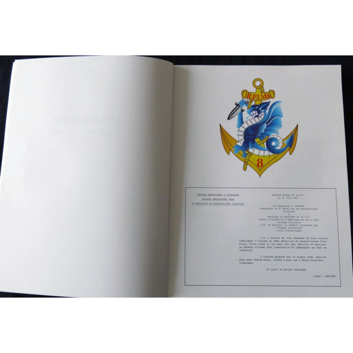 Coffret 50 ans au 8  - Album de famille 1951-2001 en 4 facicules en boite archive cartonnée EIAT