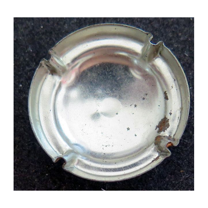 Capsule Muselet de bouteille de champagne MIGNON Pierre Molière 1622-2022 contour crème