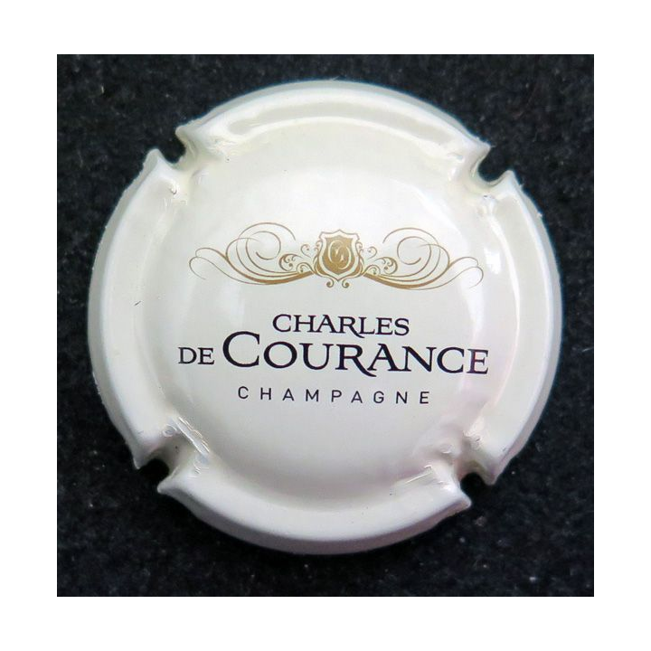Capsule Muselet de bouteille de champagne CHARLES DE COURANCE n° 4 blanc, noir et or 