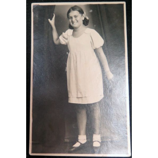 URSS : photo de Julie en 1938 8,2 x 13,2 cm