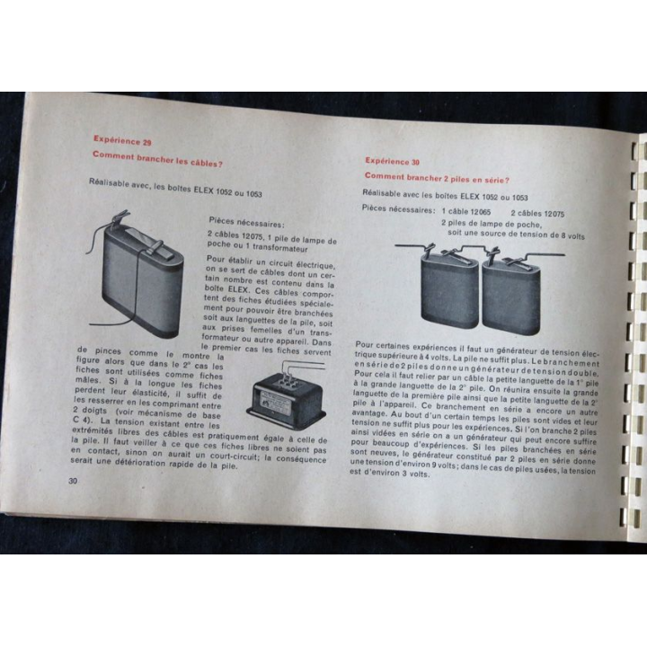Catalogue explicatif Marklin Elex édité par Markling & Cie reliure peigne