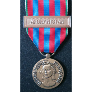 FRANCE : médaille commémorative française avec agraphe "Afghanistan" en métal bronzé