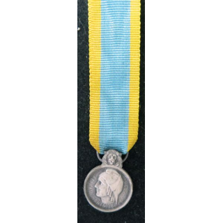 FRANCE : médaille miniature d'argent de l'éducation physique et des sports