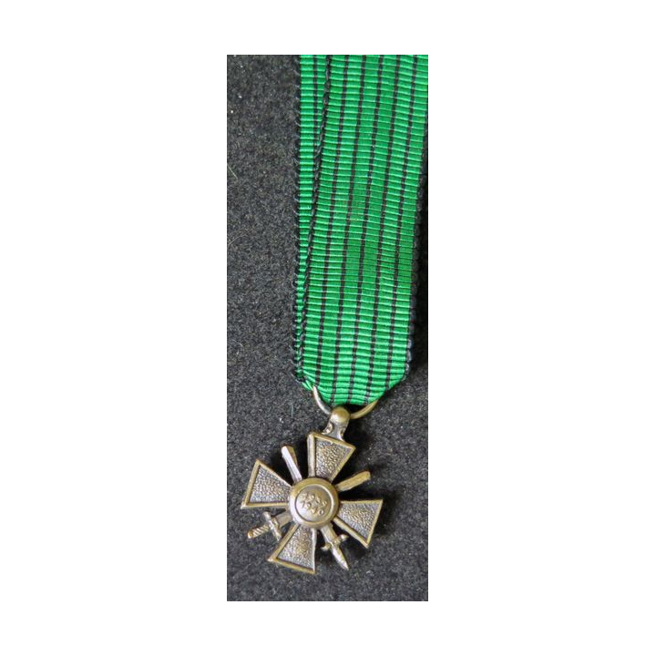 FRANCE : Médaille miniature de la Crox de guerre 1939 1940 Vichy avec palme