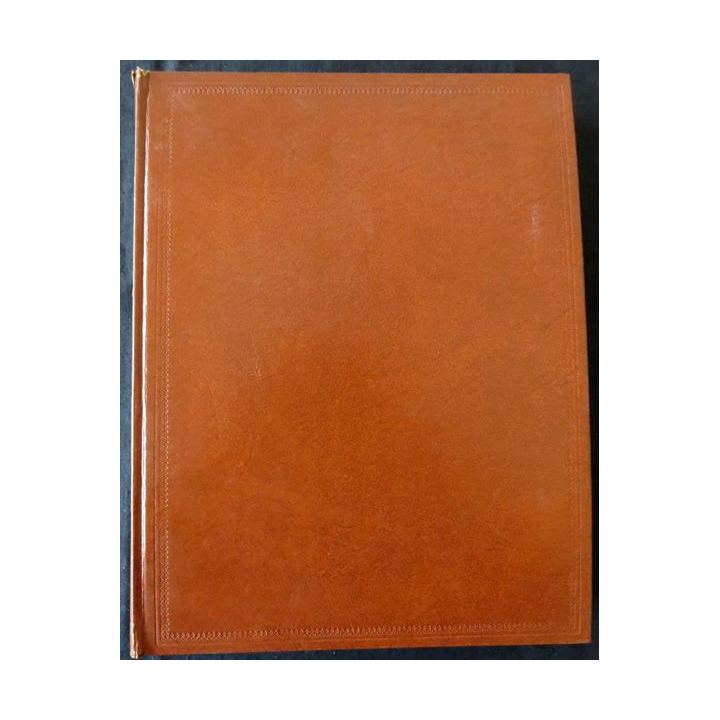 Histoire de l'Humanité volume IV de  1300-1775 aux éditions  Robert Laffont UNESCO