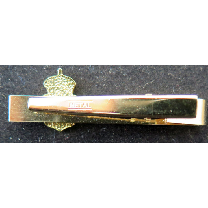 épingle de cravate auix armoireries de la Suède longueur 5 cm
