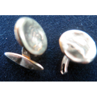 Paire de boutons de manchette en Or 18 K poinçon cloche 750 initiales LK