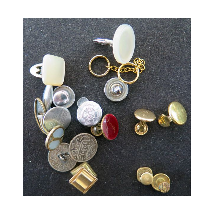 bouton de manchette unique en Chrome Vintage