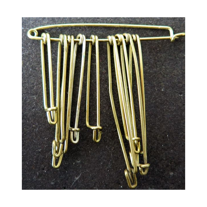 MILITARIA : lot de 10 épingles en laiton de dimensions variées