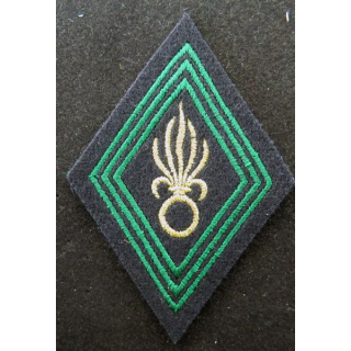 LOSANGE DE BRAS MODÈLE 45 : Ecusson modèle sous officier Légion Etrangère en fil doré (laminette)