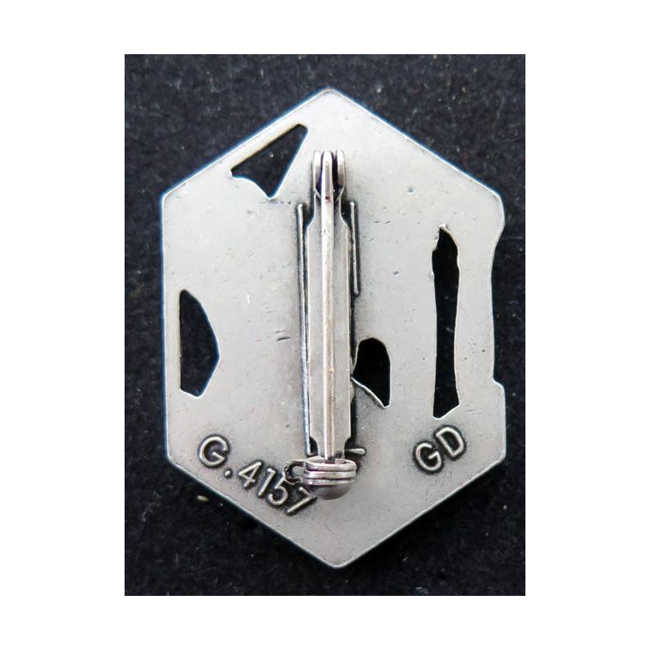 6° REG : Insigne métallique du 6° Régiment étranger de Génie de fabrication Guy Danigo (GD) G. 4157 en émail 