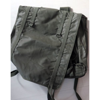 Musette parachutiste F1 modèle sans poches latérales kaki (C163)