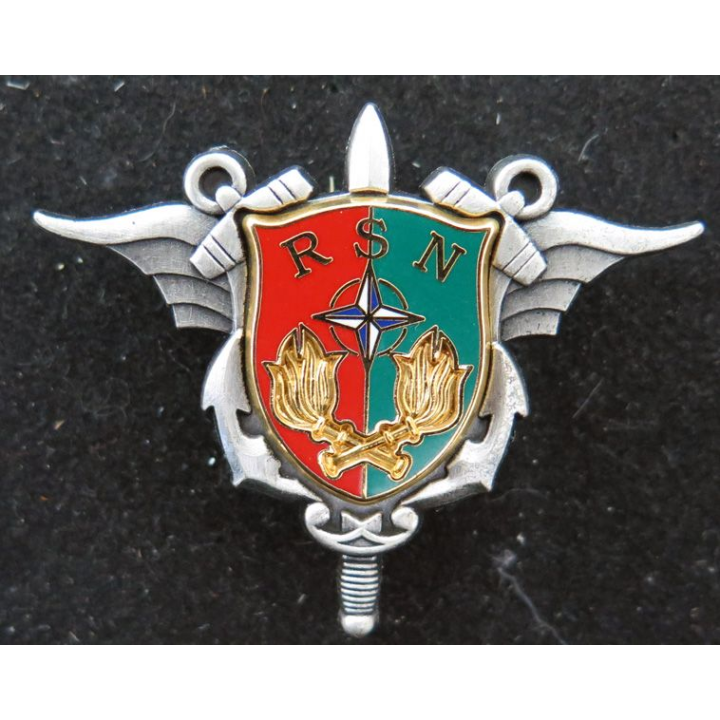 SEA KFOR RSN : service des essences de la KFOR RSN Arthus Bertrand H.789 et G. 4716