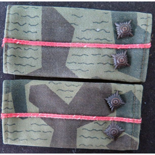 Paire de galons de lieutenant  camouflée pays inconnu