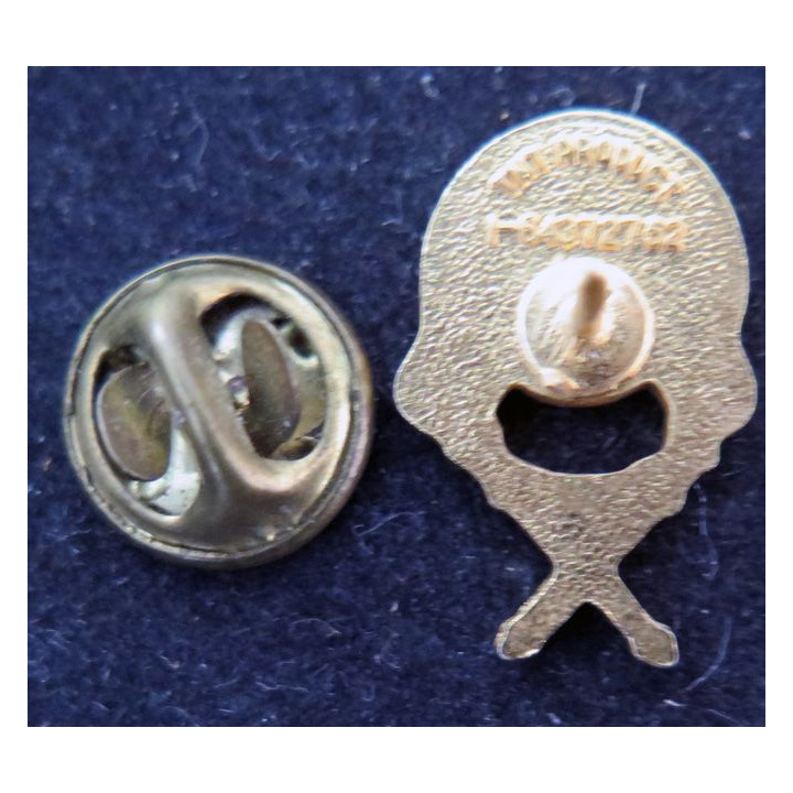 SEA : Pin's du MG service des essences des armées