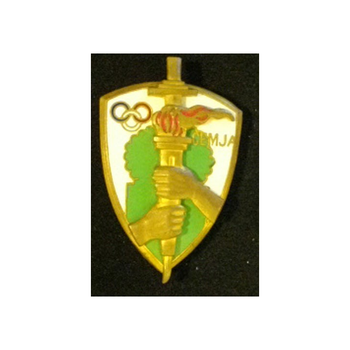CEMJA : CENTRE D'ENTRAINEMENT MONITEURS JEUNESSE DES ARMÉES
