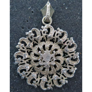 Médaille en argent ? aux armes de la Bretagne diamètre 3,5 cm