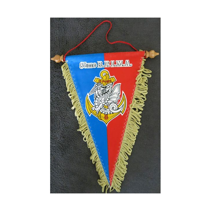 8° RPIMA : fanion du 8° régiment de parachutistes d'infantrerie de Marine 27 cm