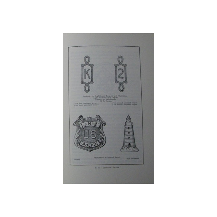 Uniforms & insignia of the US Coast guard US Lighthouse service US Public Health Servie 1918