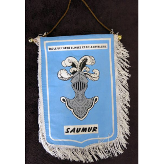 EABC : fanion de l'Ecole de l'Arme Blindée Cavalerie de Saumur  30 cm signé au dos