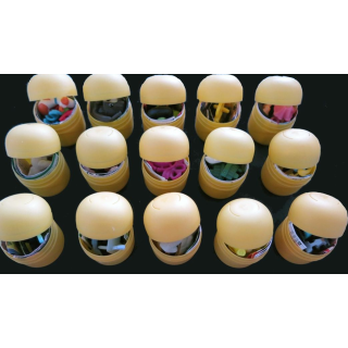 KINDER : Figurines à monter KINDER avec son oeuf  15 pièces