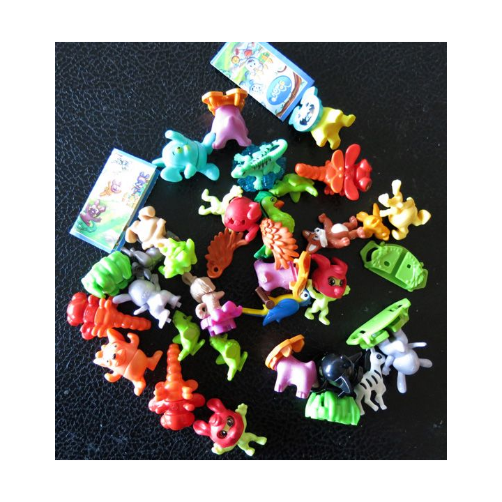 FERRERO : Figurines à monter KINDER FERRERO 23 pièces