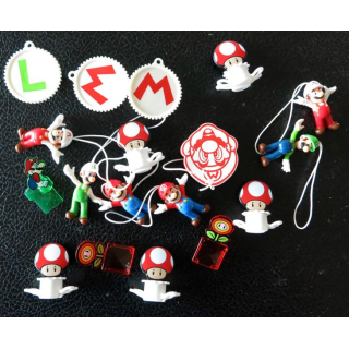 FERRERO : Figurines Super Mario KINDER FERRERO 8 pièces