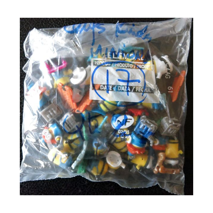 FERRERO : Figurines Minions KINDER FERRERO 24 pièces