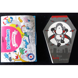 Lot de Figurines HELLO KITTY avec maison
