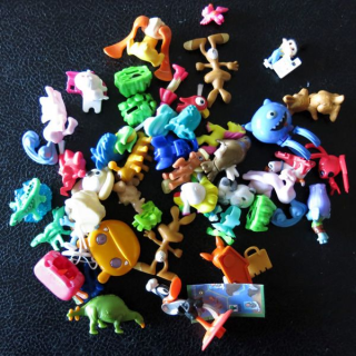 FERRERO : Lot de Figurines divers KINDER FERRERO