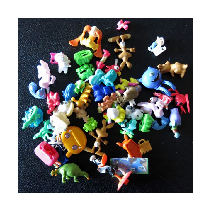 FERRERO : Lot de Figurines divers KINDER FERRERO