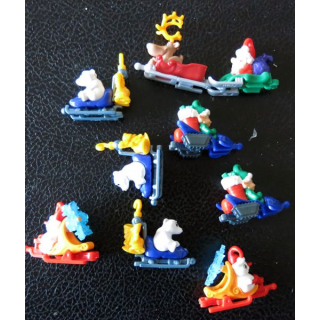 FERRERO : Lot de Figurines de Noël KINDER FERRER 9 piècesO