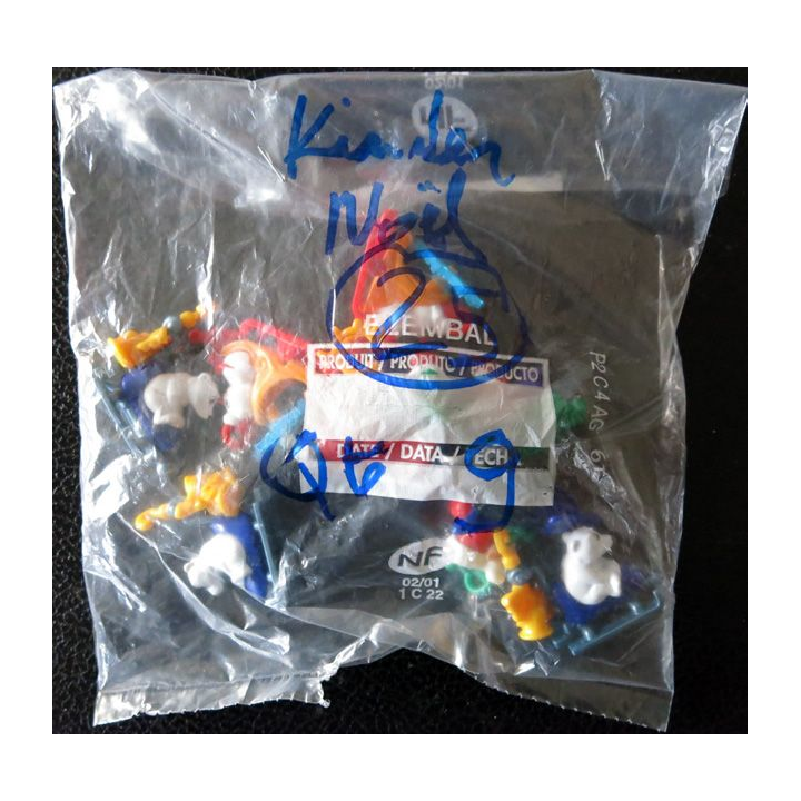 FERRERO : Lot de Figurines de Noël KINDER FERRER 9 piècesO