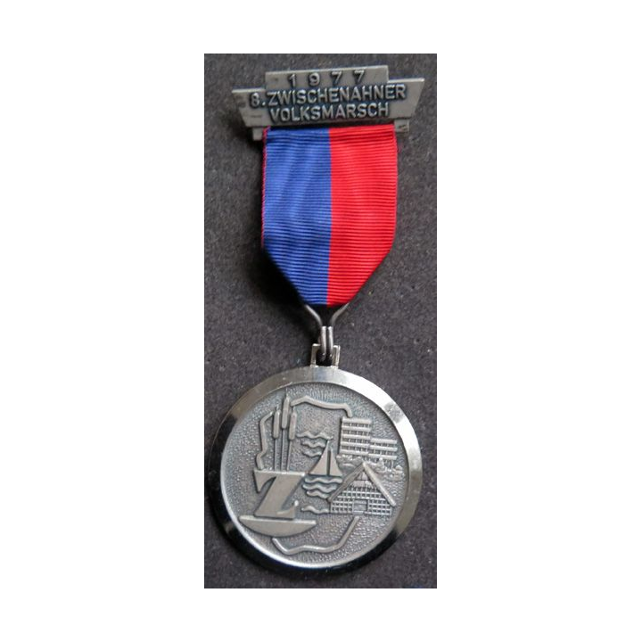 ALLEMAGNE : médaille de la 8° Volksmarsch de Zwischenahner 1977
