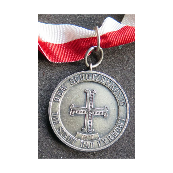 ALLEMAGNE : médaille dem Schutzenkonig de la Die Stadt Bad Pyrmont 
