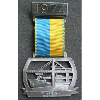 ALLEMAGNE : médaille de la Seehafenstadt Nordenham 1974